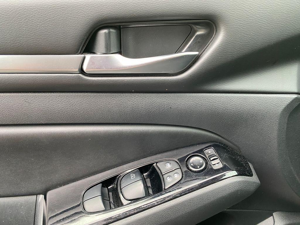 2023 Nissan Altima SV FWD