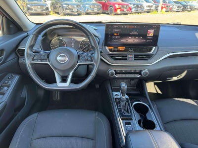 2024 Nissan Altima SV FWD