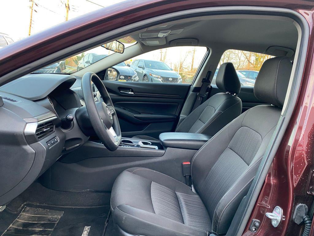 2024 Nissan Altima SV FWD