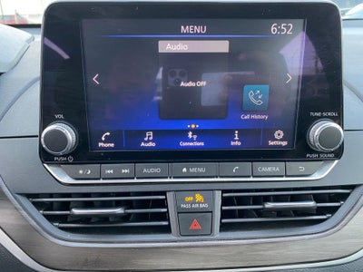 2024 Nissan Altima SV FWD