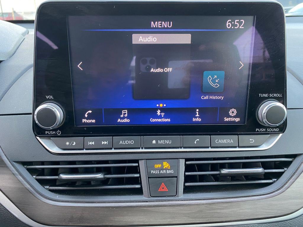 2024 Nissan Altima SV FWD