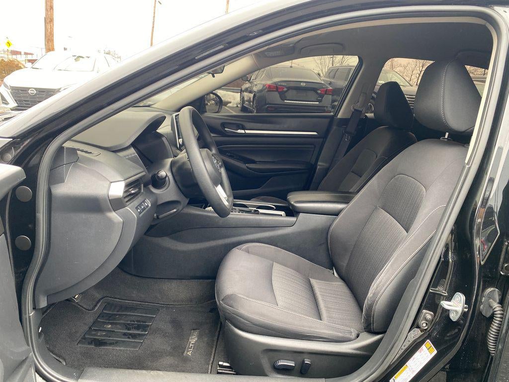 2021 Nissan Altima SV FWD