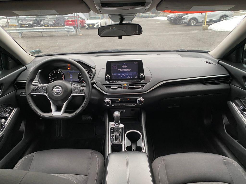 2021 Nissan Altima SV FWD