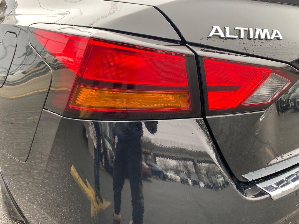 2021 Nissan Altima SV FWD