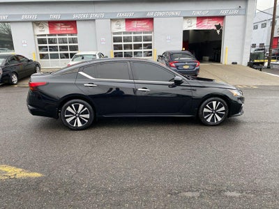 2021 Nissan Altima SV FWD