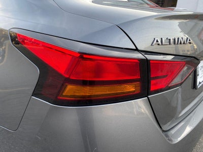 2023 Nissan Altima SV FWD
