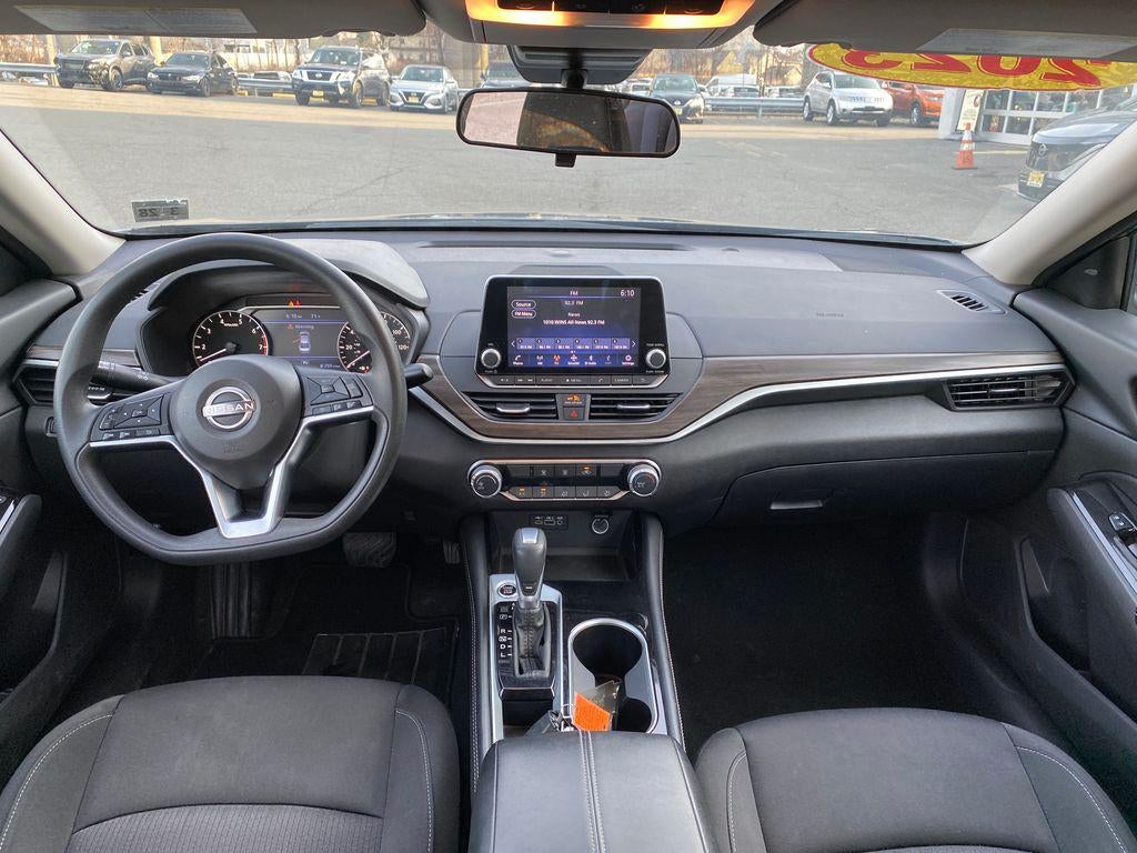2023 Nissan Altima SV FWD