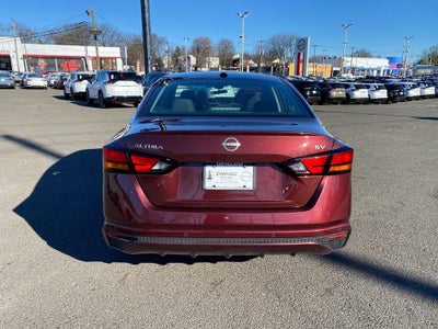2024 Nissan Altima SV FWD