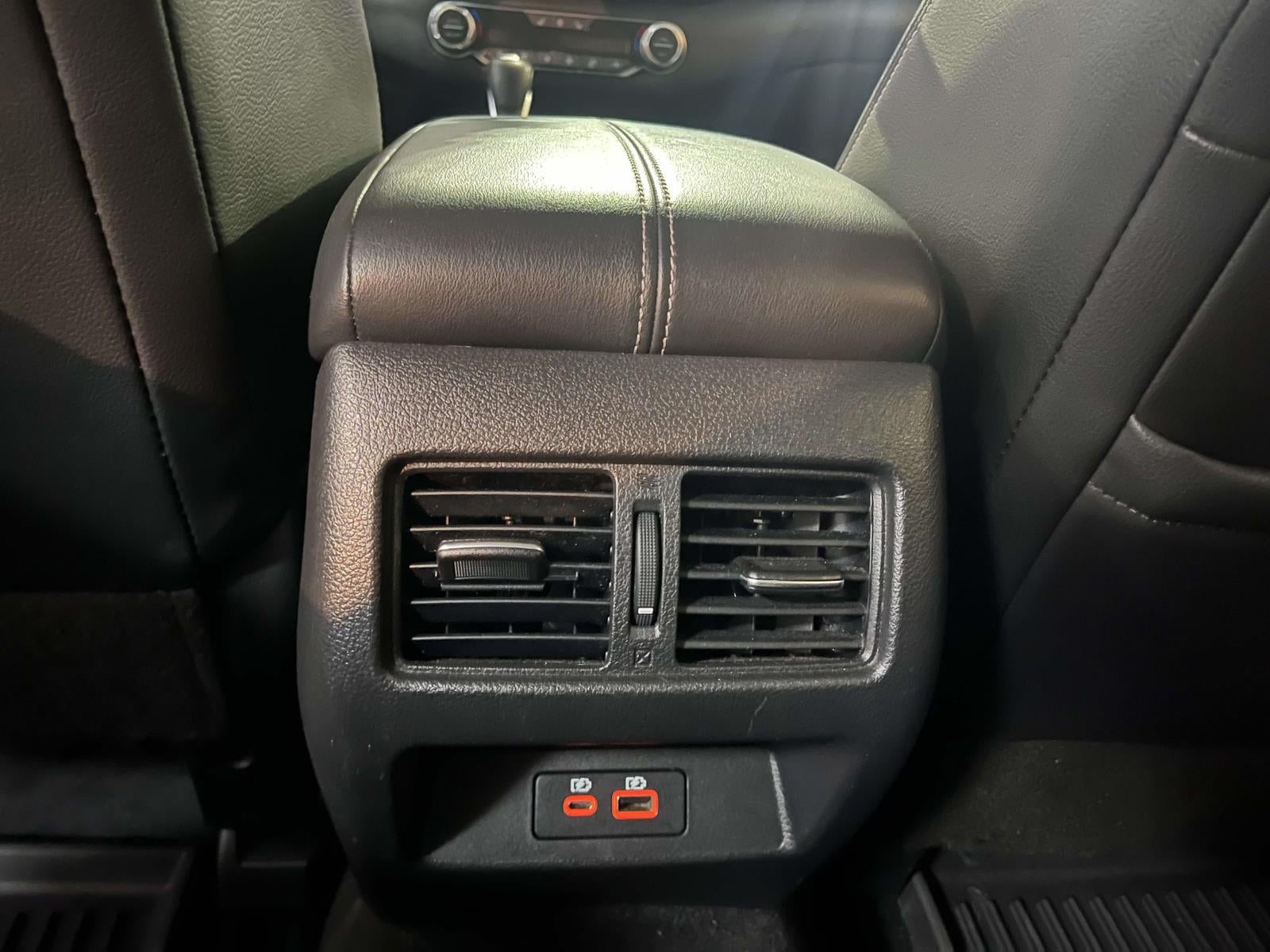 2023 Nissan Altima SL FWD