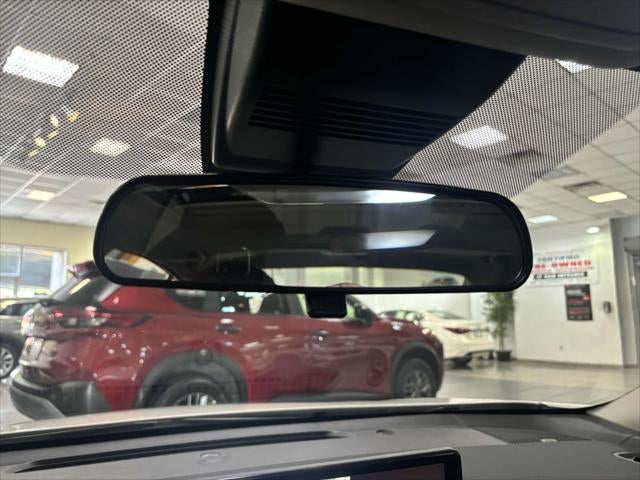 2023 Nissan Altima SL FWD