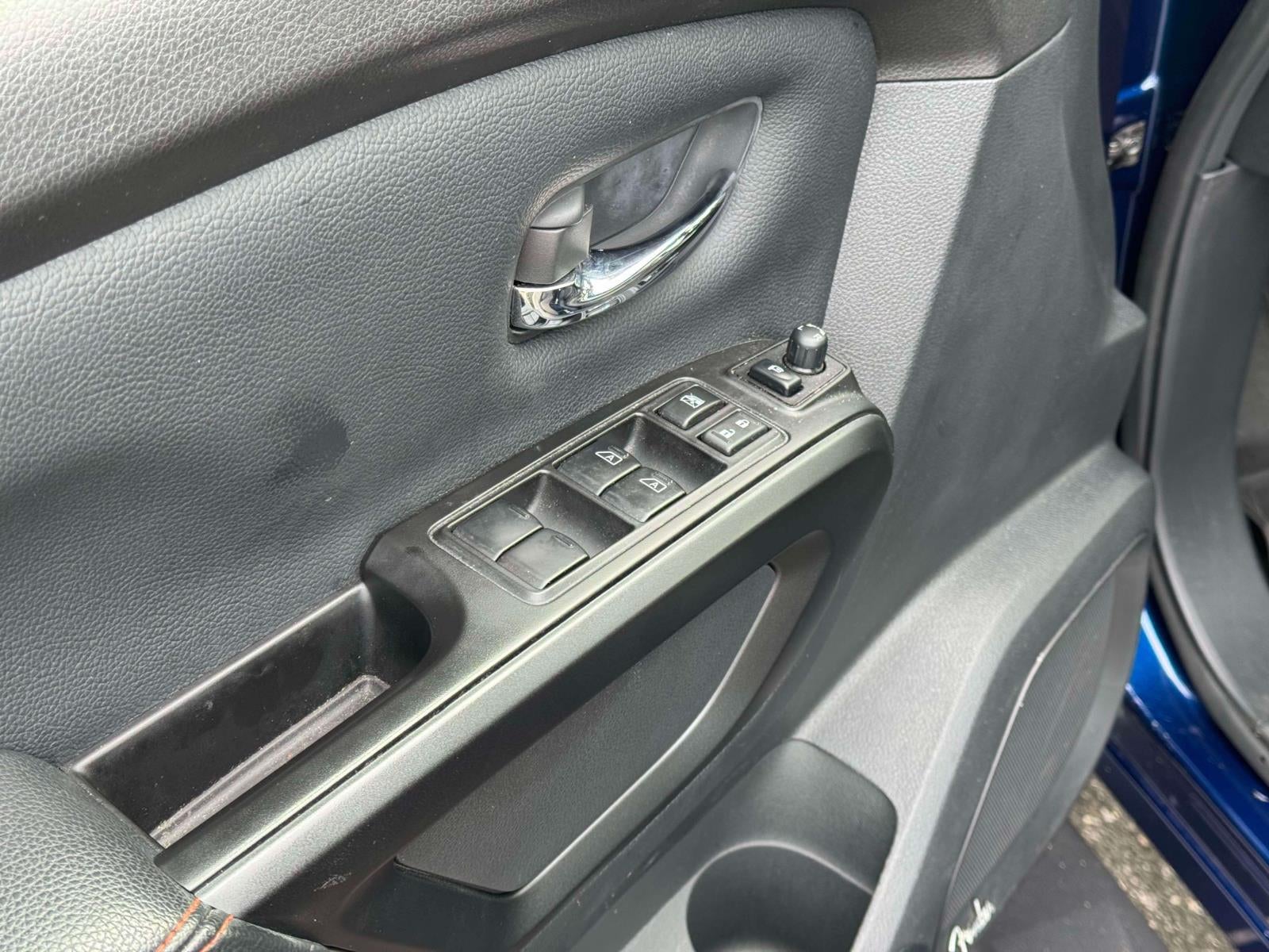 2024 Nissan TITAN Crew Cab PRO-4X 4x4