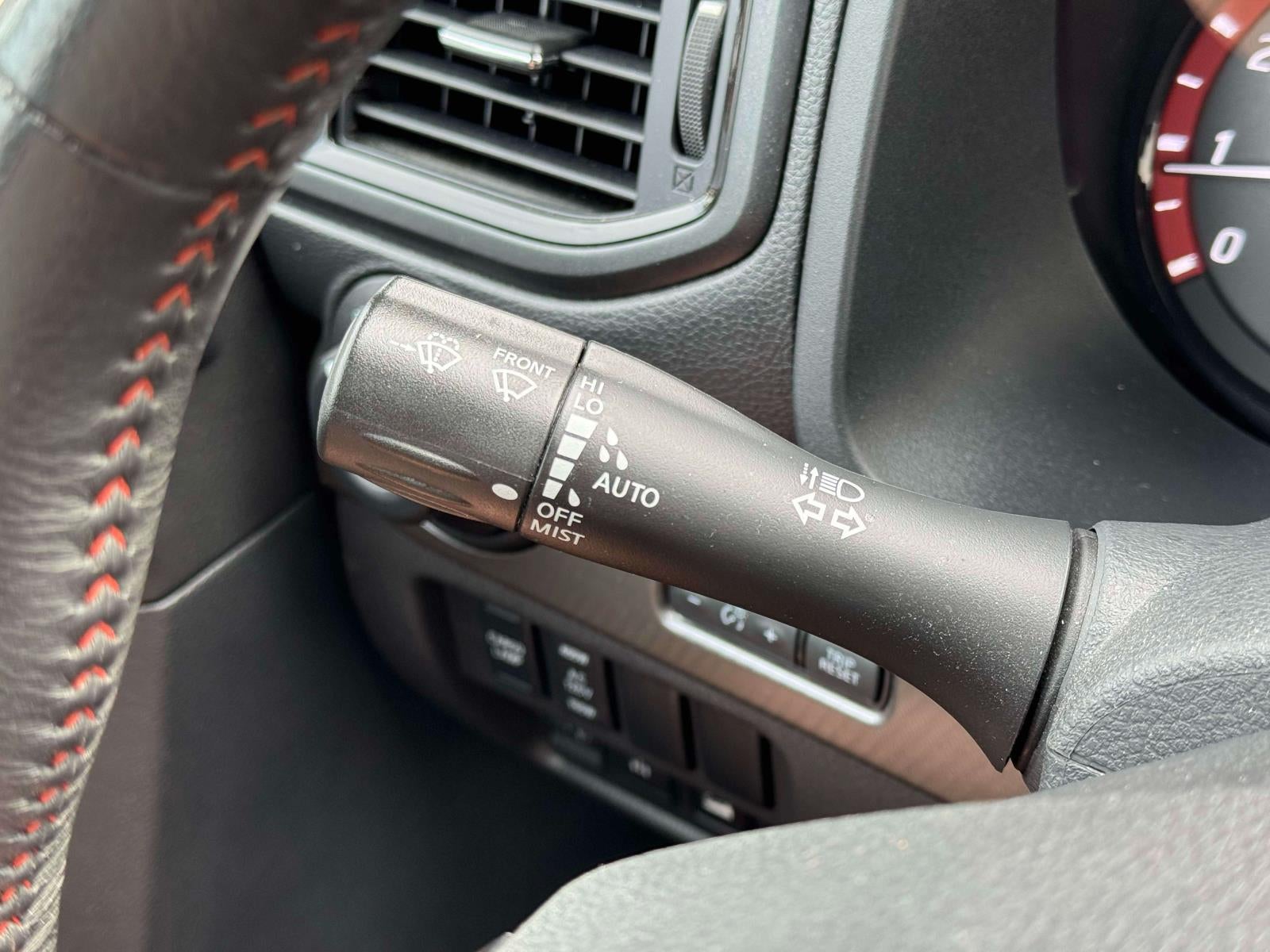 2024 Nissan TITAN Crew Cab PRO-4X 4x4