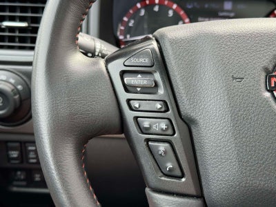 2024 Nissan TITAN Crew Cab PRO-4X 4x4