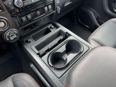 2024 Nissan TITAN Crew Cab PRO-4X 4x4