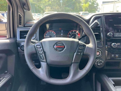 2021 Nissan TITAN Crew Cab PRO-4X 4x4