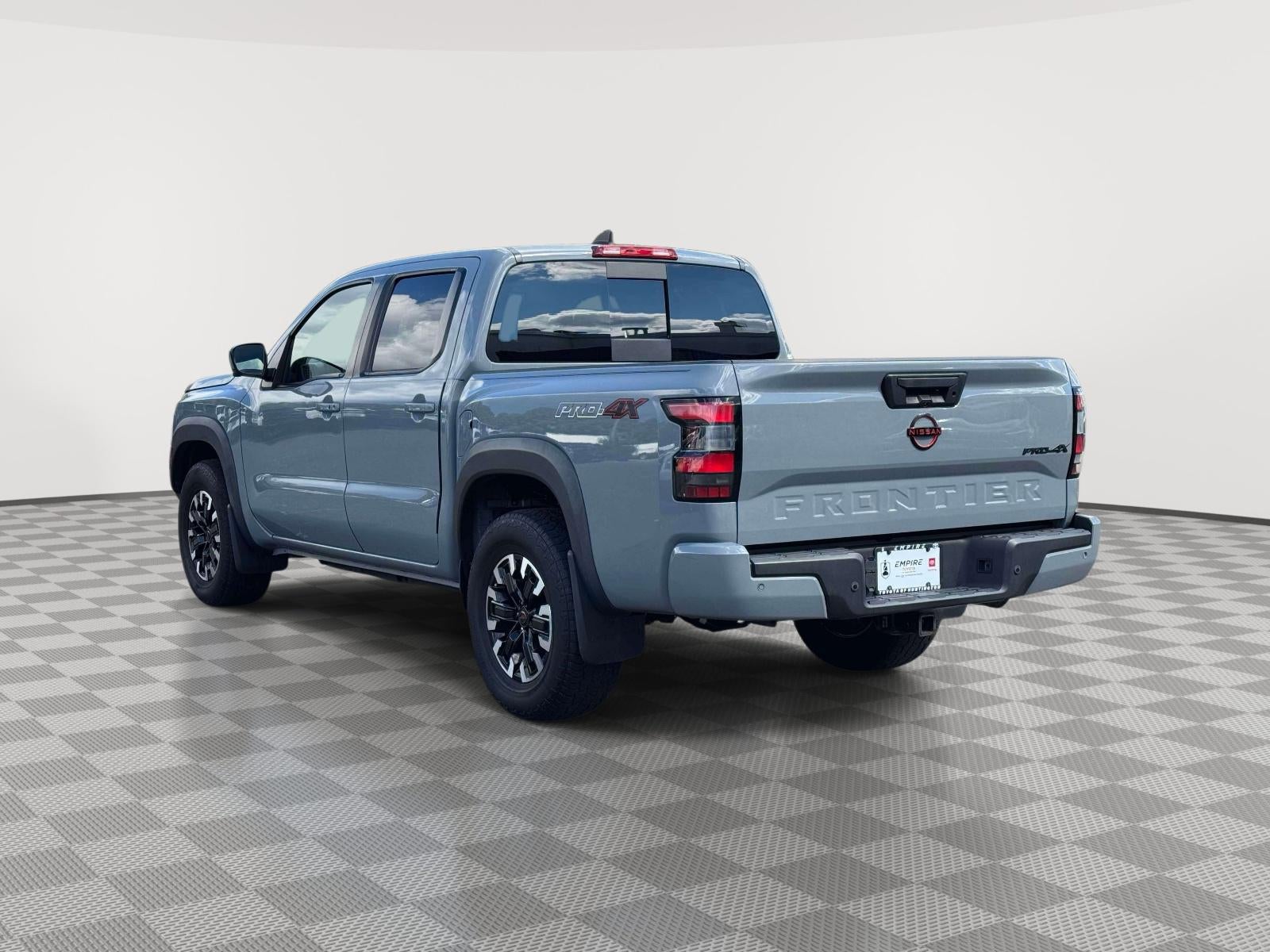 2023 Nissan Frontier Crew Cab PRO-4X 4x4