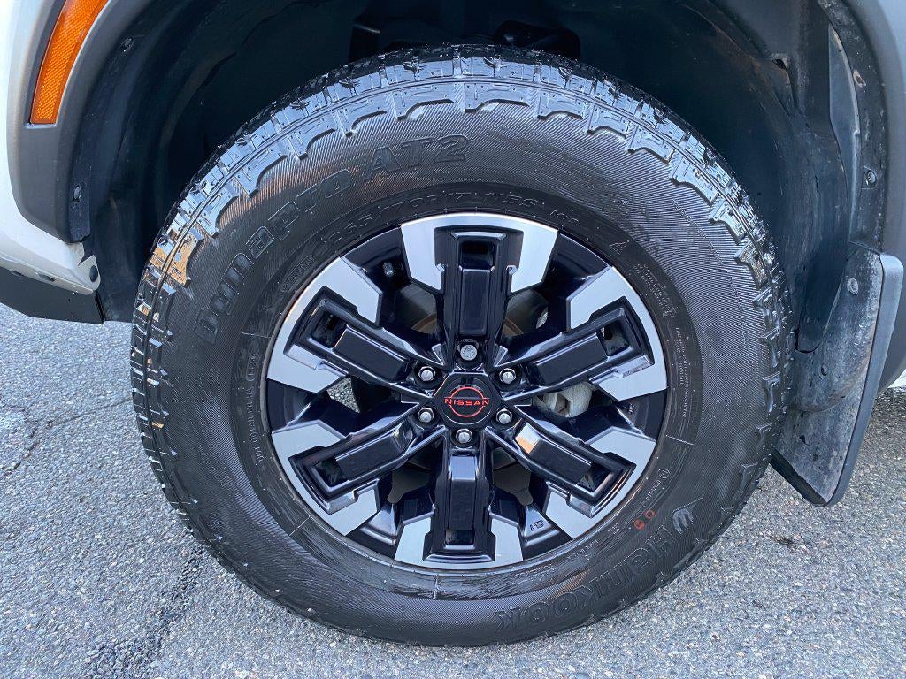 2024 Nissan Frontier Crew Cab PRO-4X 4x4