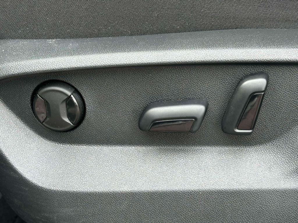 2024 Volkswagen Atlas 2.0T Peak Edition SE w/Technology