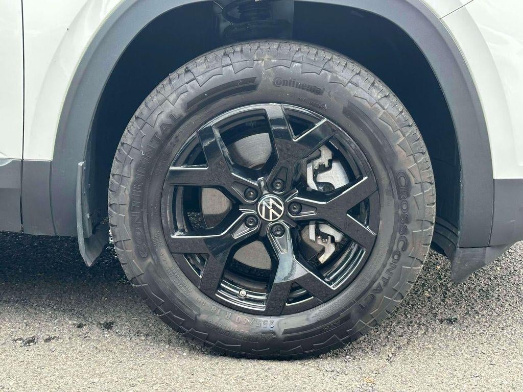 2024 Volkswagen Atlas 2.0T Peak Edition SE w/Technology