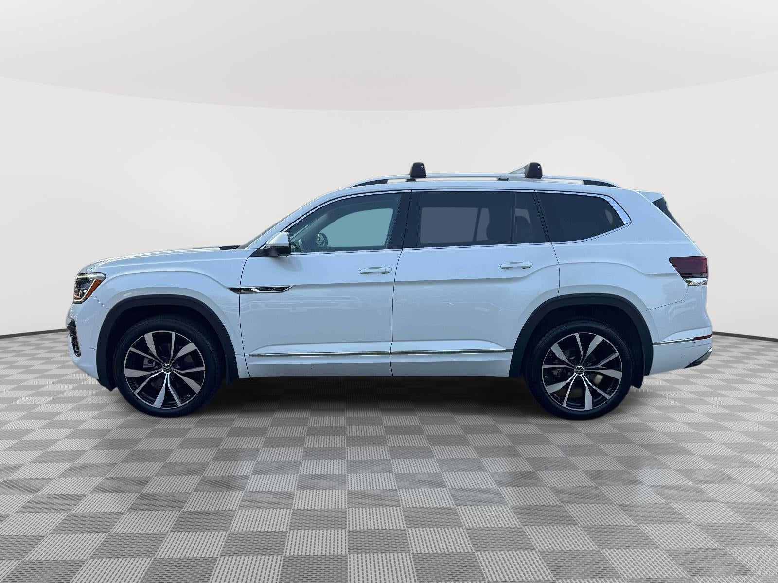 2024 Volkswagen Atlas 2.0T SEL Premium R-Line