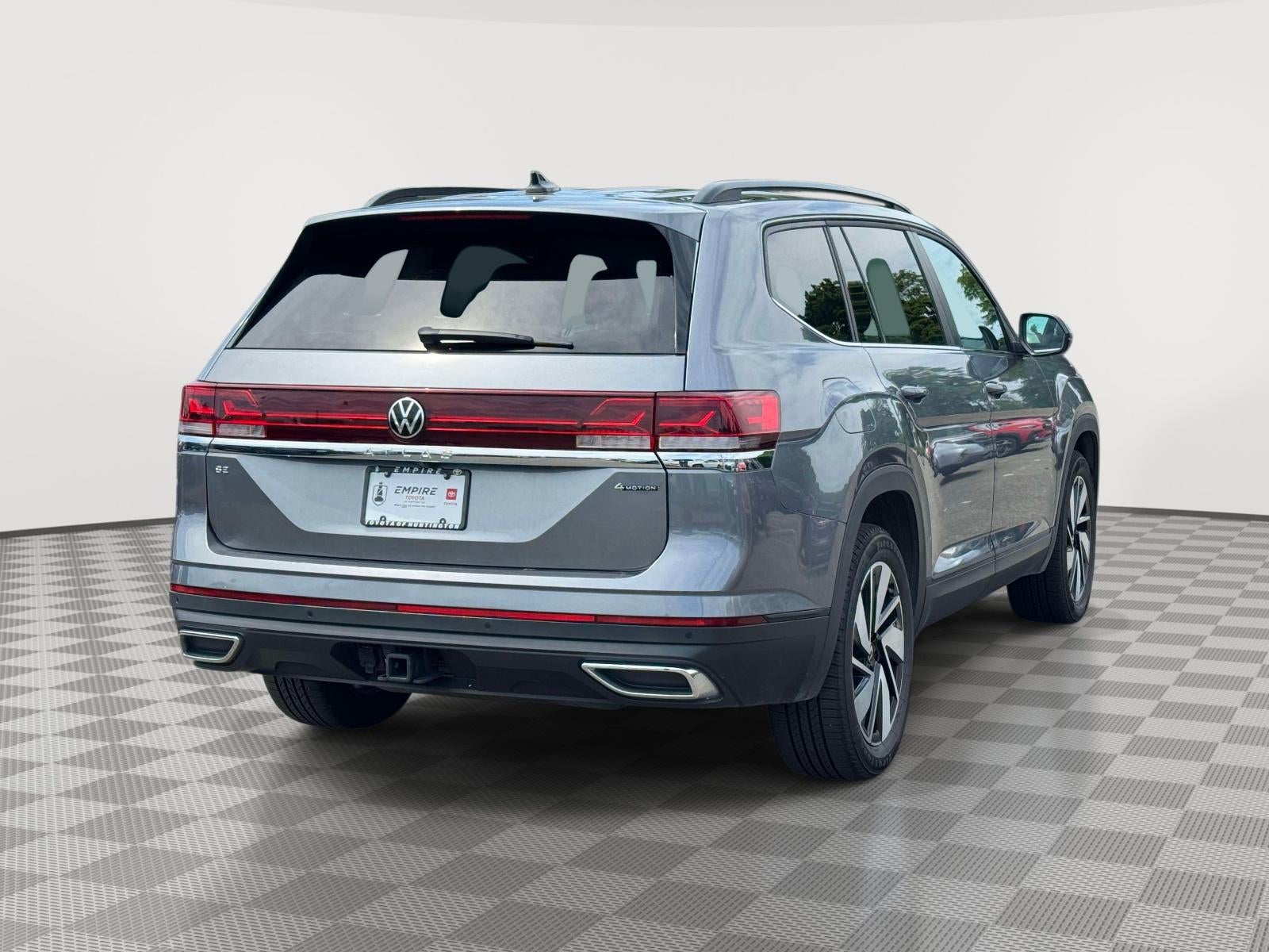 2024 Volkswagen Atlas 2.0T SE w/Technology