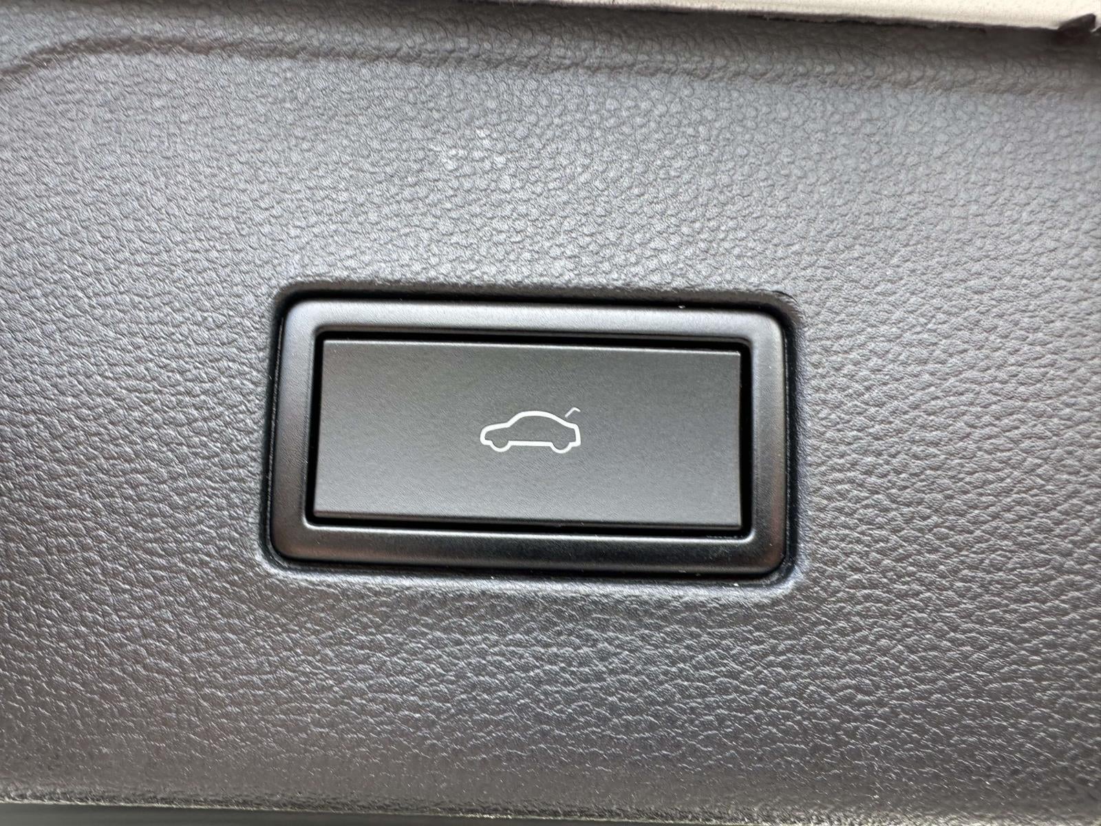 2021 Volkswagen Atlas 3.6L V6 SEL Premium