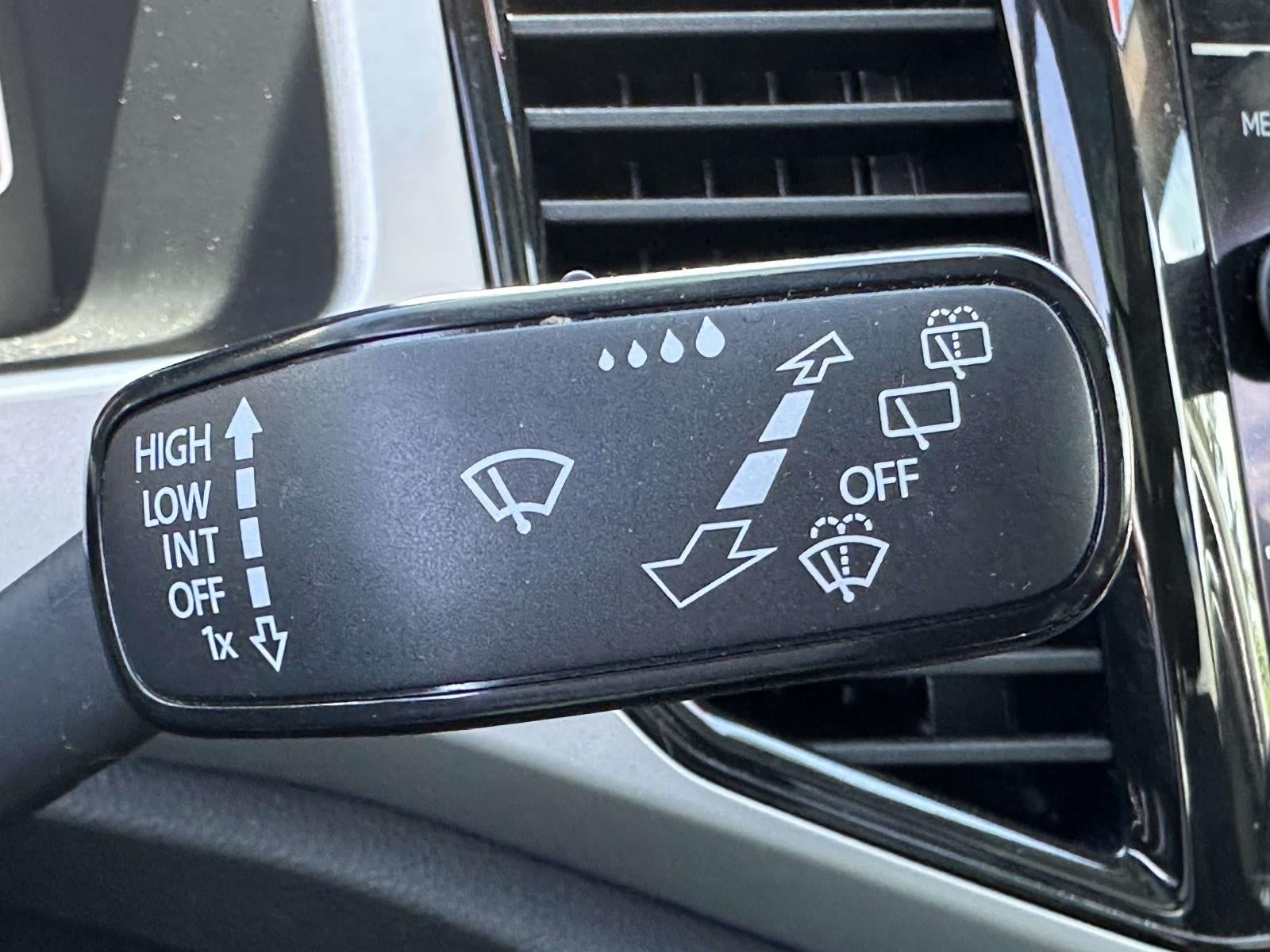 2021 Volkswagen Atlas 3.6L V6 SEL Premium