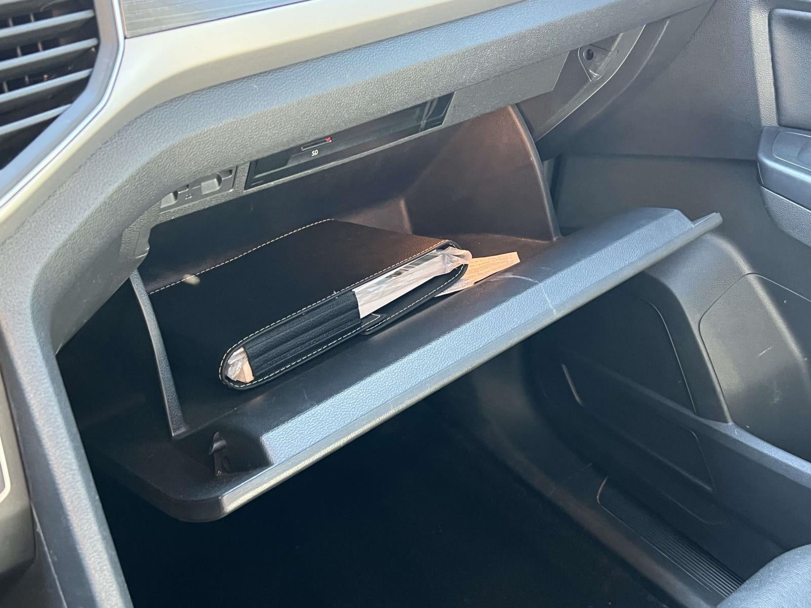 2019 Volkswagen Atlas 3.6L V6 SE w/Technology R-Line