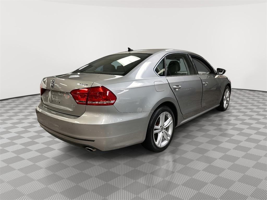 2012 Volkswagen Passat 3.6L V6 SE