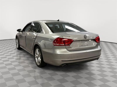 2012 Volkswagen Passat 3.6L V6 SE