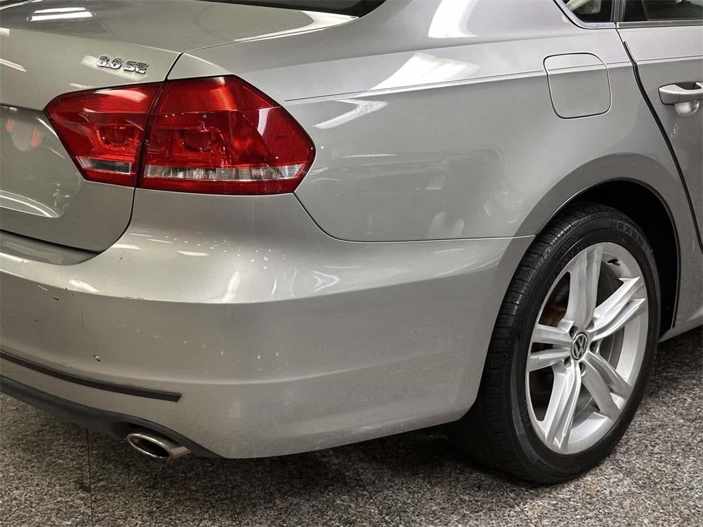 2012 Volkswagen Passat 3.6L V6 SE