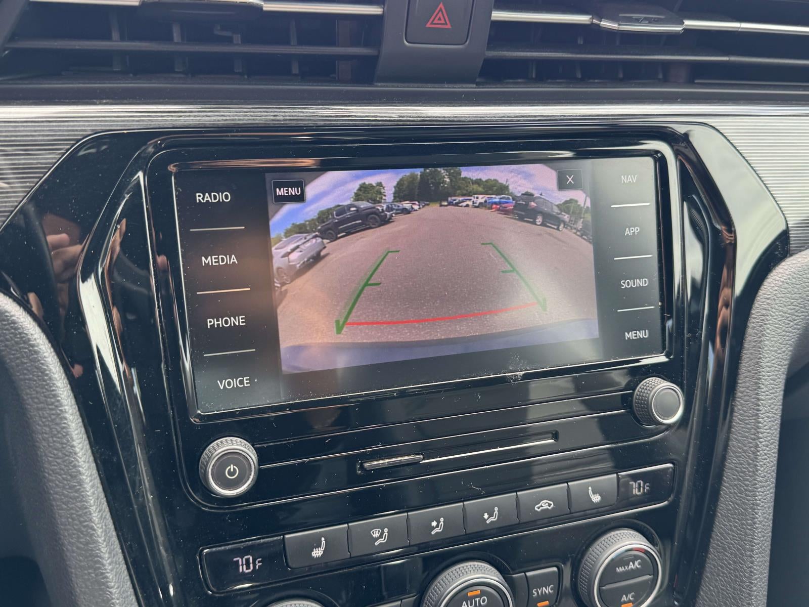 2021 Volkswagen Passat 2.0T R-Line