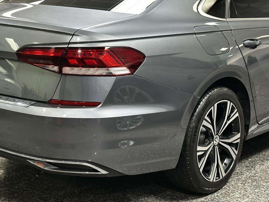 2022 Volkswagen Passat 2.0T SE