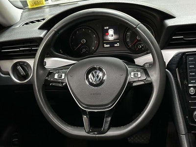 2022 Volkswagen Passat 2.0T SE
