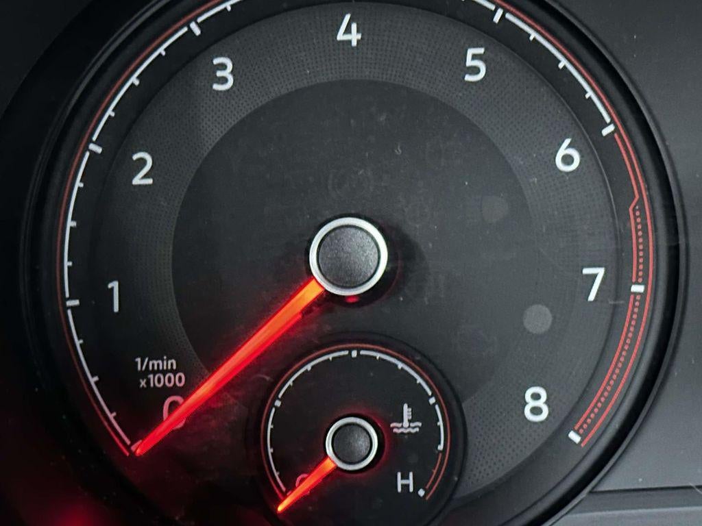 2022 Volkswagen Passat 2.0T SE