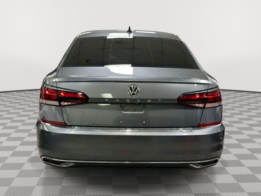 2022 Volkswagen Passat 2.0T SE