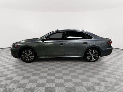 2022 Volkswagen Passat 2.0T SE