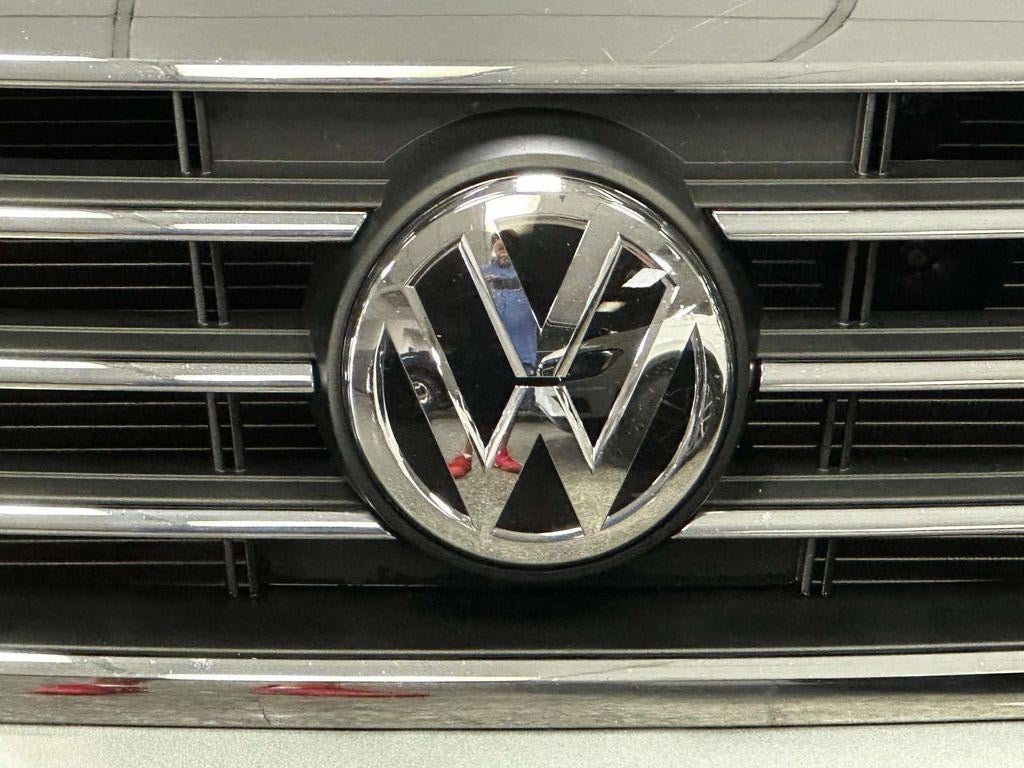 2022 Volkswagen Passat 2.0T SE