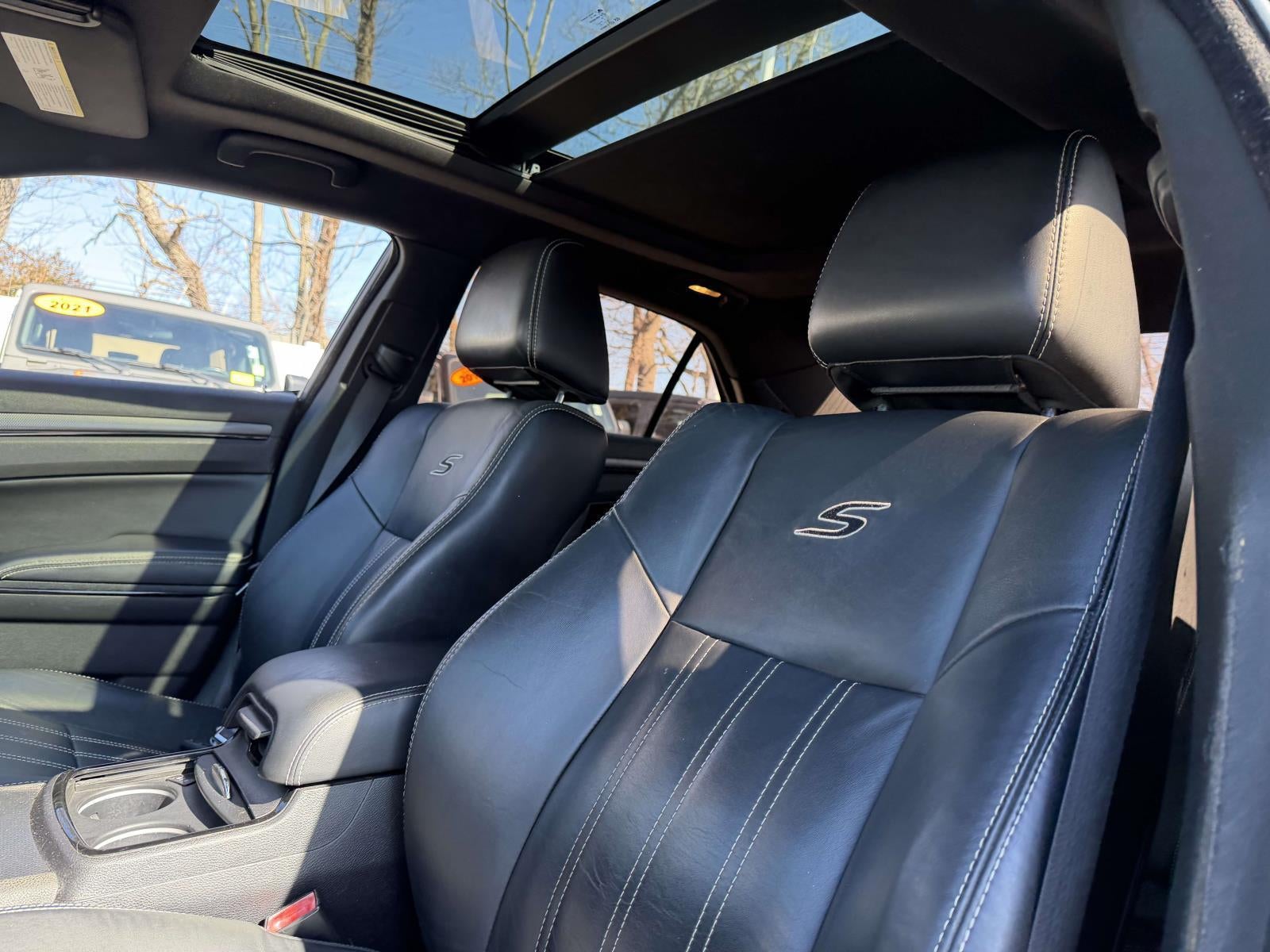 2012 Chrysler 300 S V8