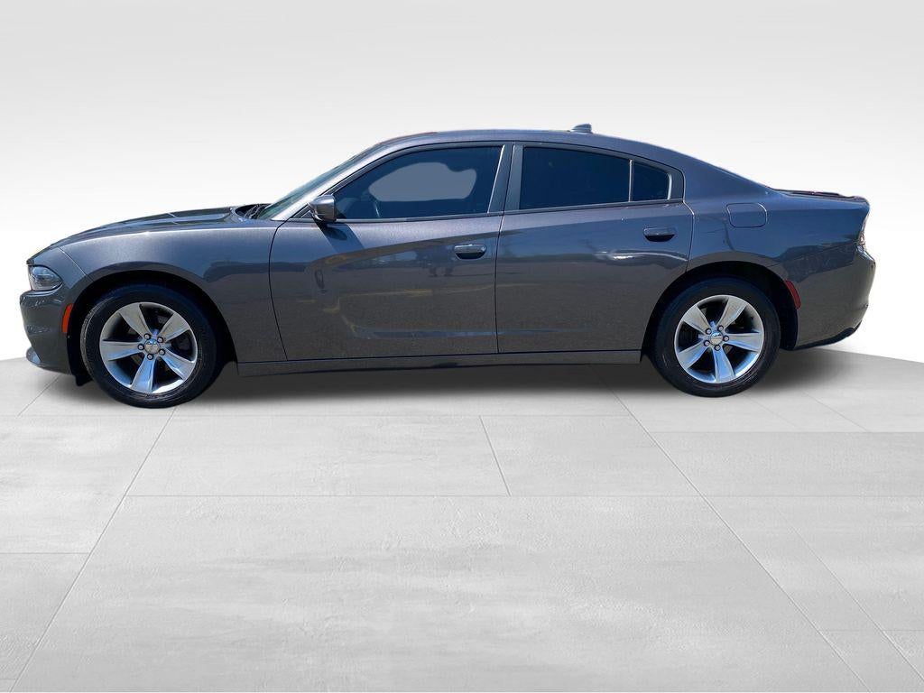 2017 Dodge Charger SXT RWD
