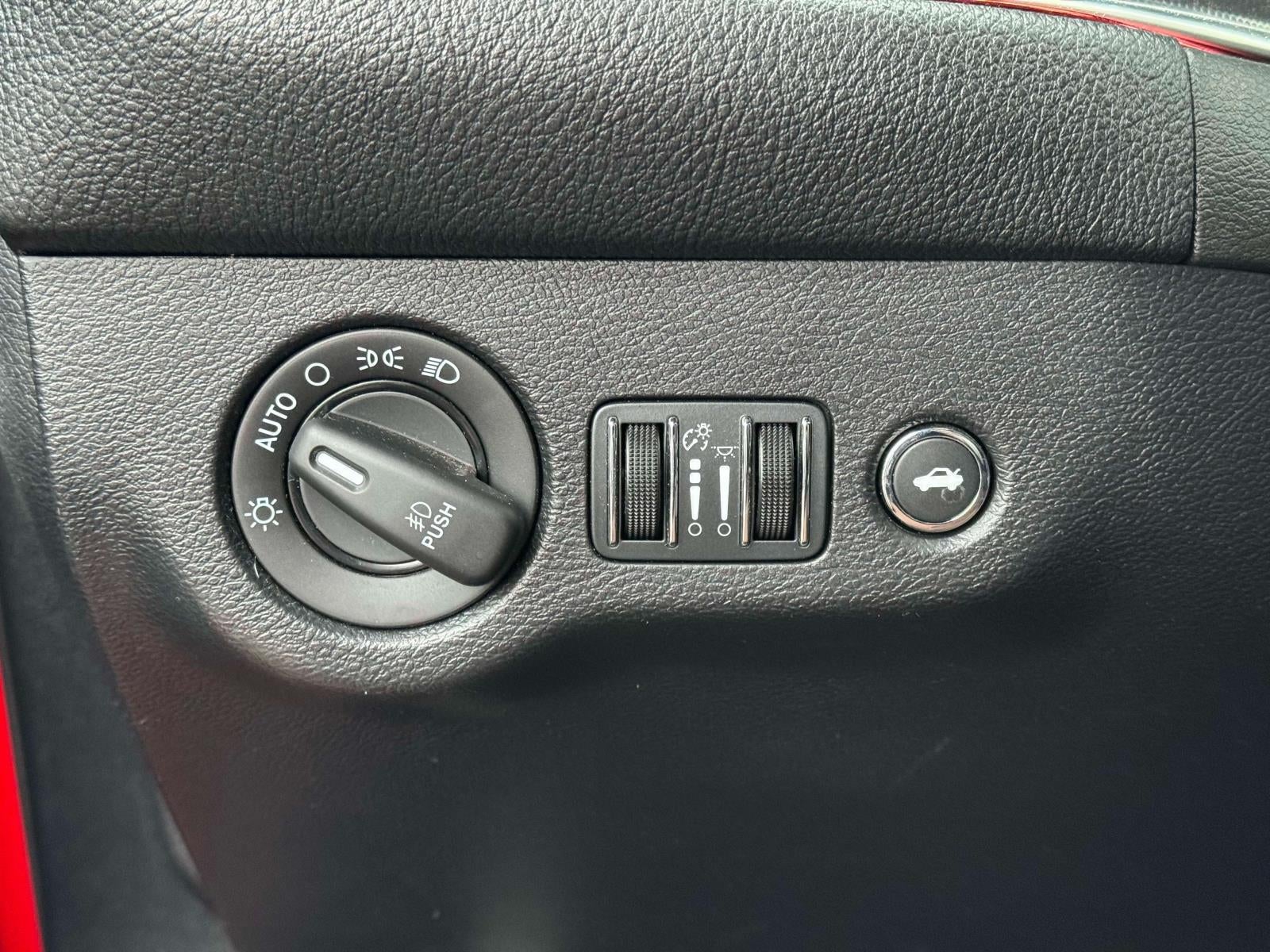 2016 Dodge Challenger R/T Scat Pack