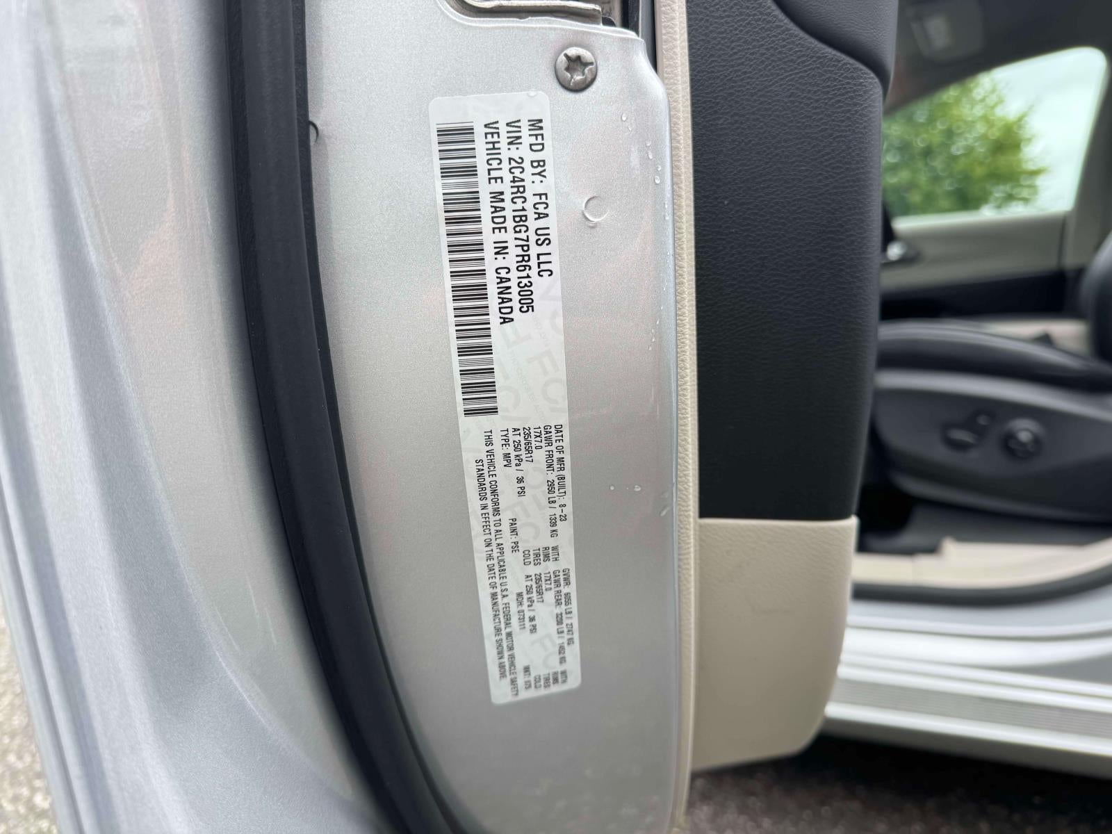 2023 Chrysler Pacifica Touring L