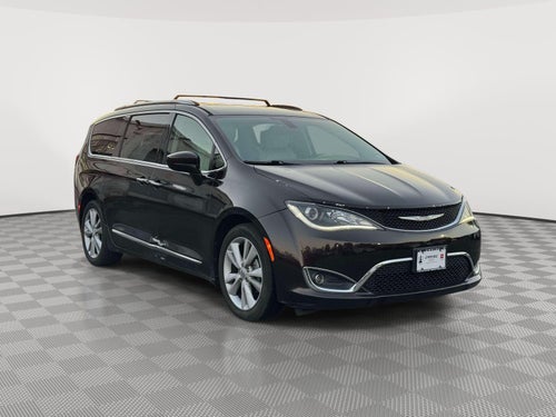 2017 Chrysler Pacifica Touring-L Plus