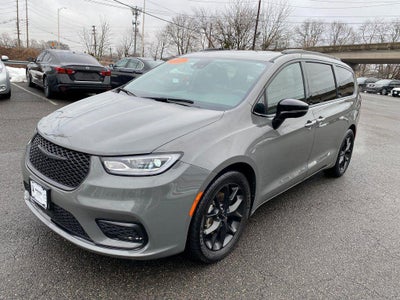 2025 Chrysler Pacifica Limited