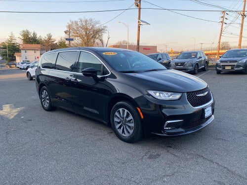 2024 Chrysler Pacifica Hybrid Select