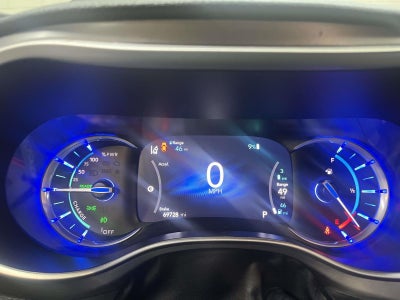 2024 Chrysler Pacifica Hybrid Select