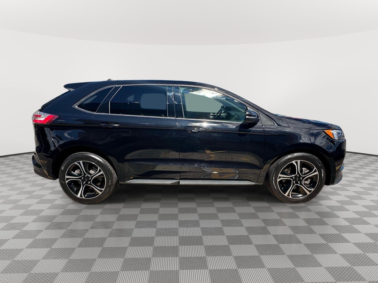 2023 Ford Edge ST