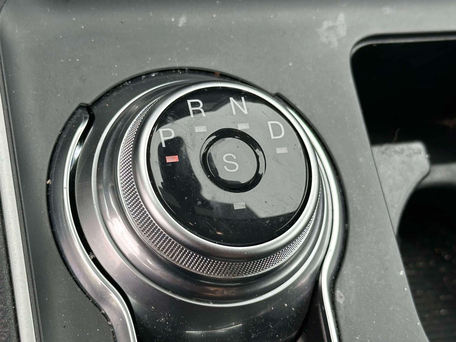 2023 Ford Edge SE