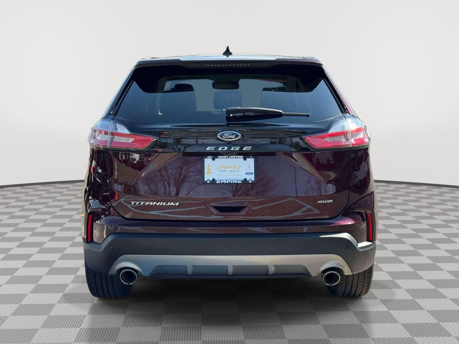 2022 Ford Edge Titanium