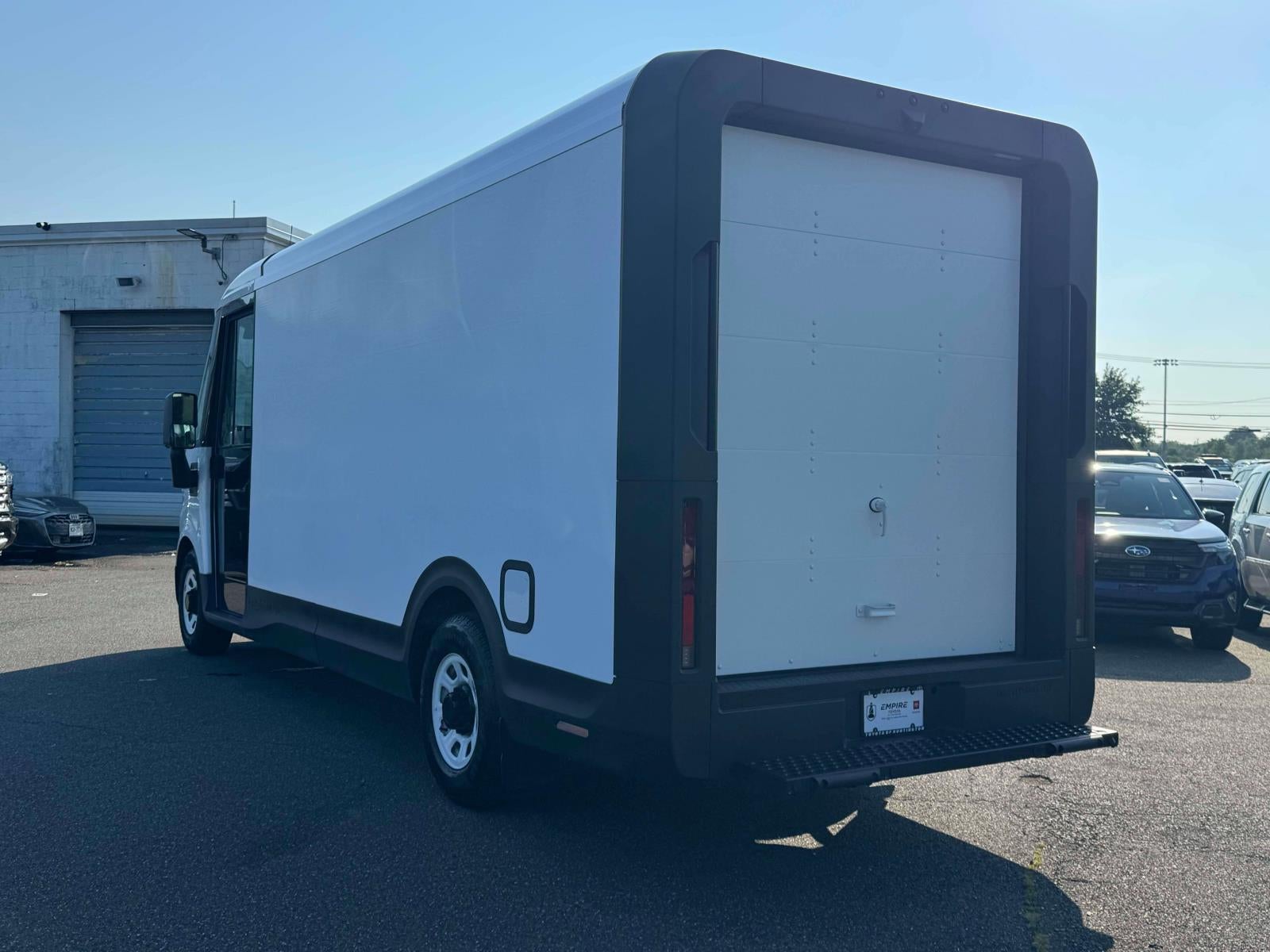 2024 Brightdrop Zevo 600 Base